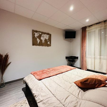 L'Entrepotes Bed and Breakfast Rethel Exteriör bild